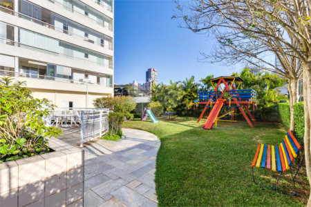 Apartamento à venda com 3 quartos, sendo 1 suíte, em Chácara Santo Antônio (zona Sul), São Paulo, SP