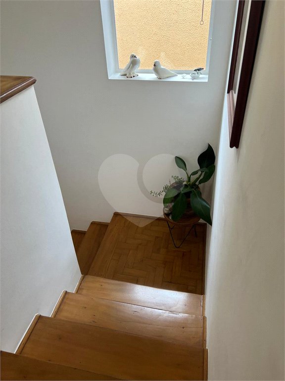 Casa à venda com 3 quartos, sendo 1 suíte, em Vila Mariana, São Paulo, SP