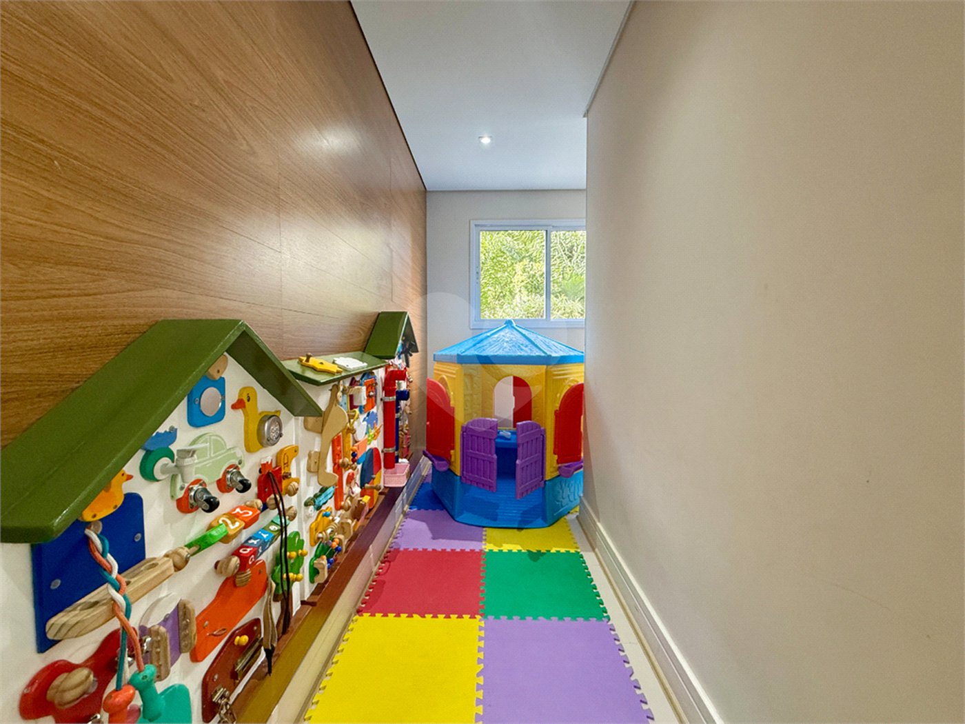 Apartamento à venda com 2 quartos, sendo 1 suíte, em Alto da Boa Vista, São Paulo, SP