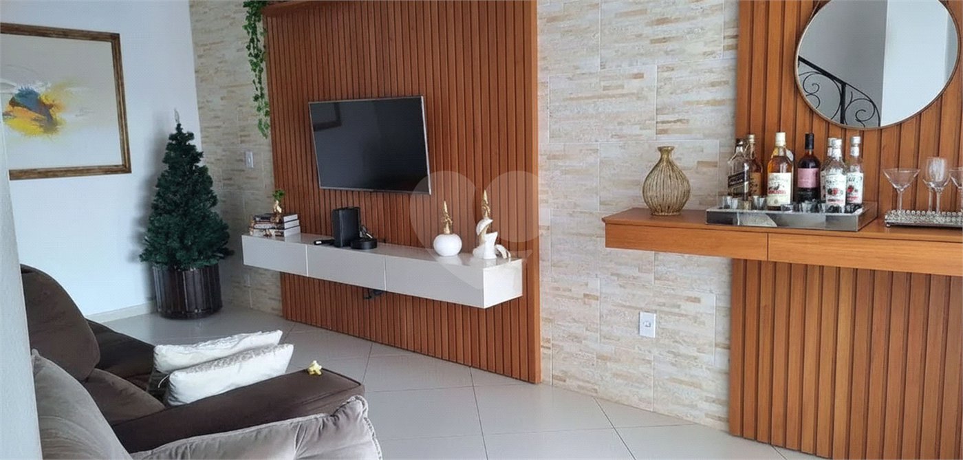 Casa à venda com 5 suítes em Jardim Regina, Indaiatuba, SP