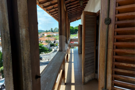 Sobrado à venda com 5 quartos, sendo 4 suítes, em Santa Rosa, Vinhedo, SP