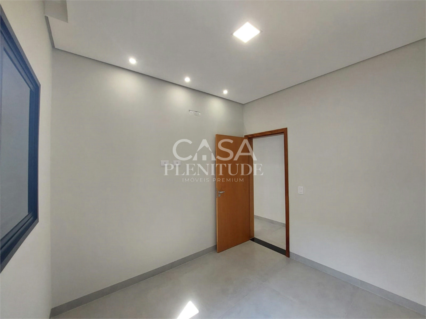 Terreno em condomínio à venda com 3 quartos, sendo 1 suíte, em Jardim Novo Horizonte, Sorocaba, SP