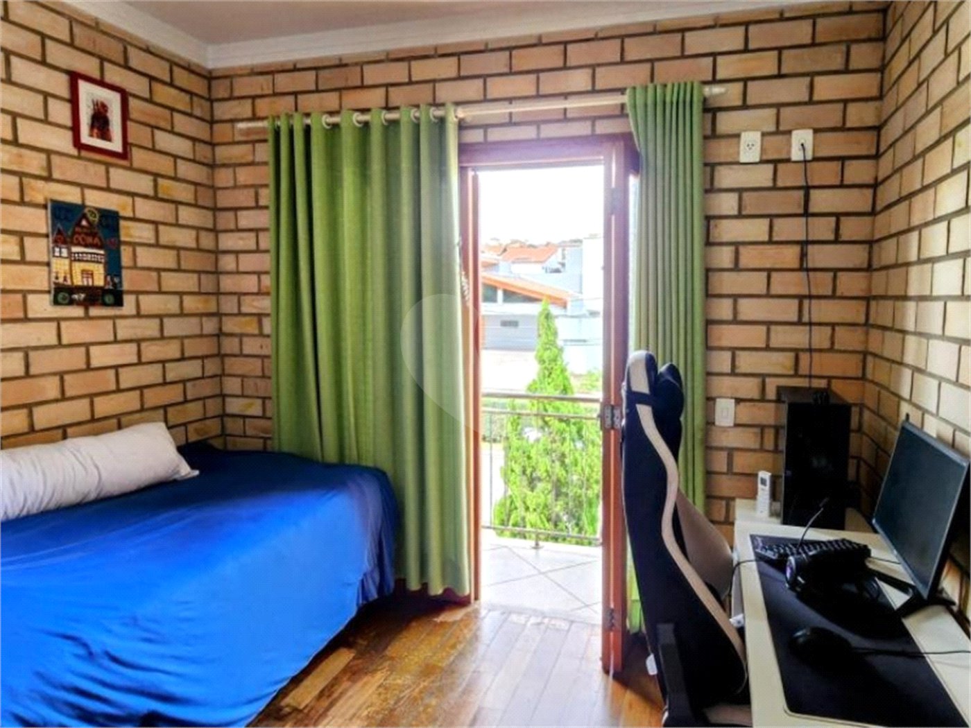 Casa à venda com 3 quartos, sendo 1 suíte,  no condomínio Jardim Ibiti do Paço, Sorocaba - SP