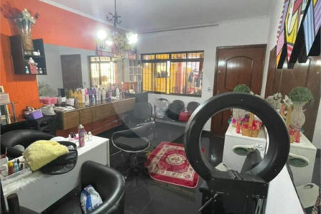 Sobrado à venda com 4 quartos, sendo 1 suíte,  em Jardim Catanduva, São Paulo, SP
