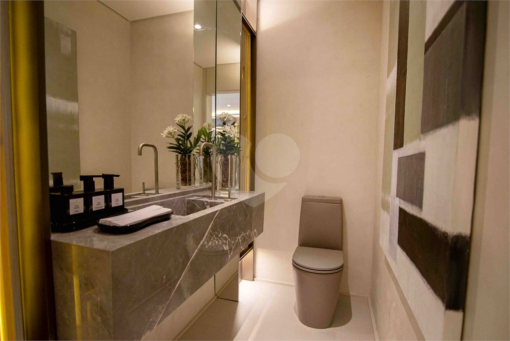 Apartamento à venda com 4 suítes em Moema, São Paulo, SP