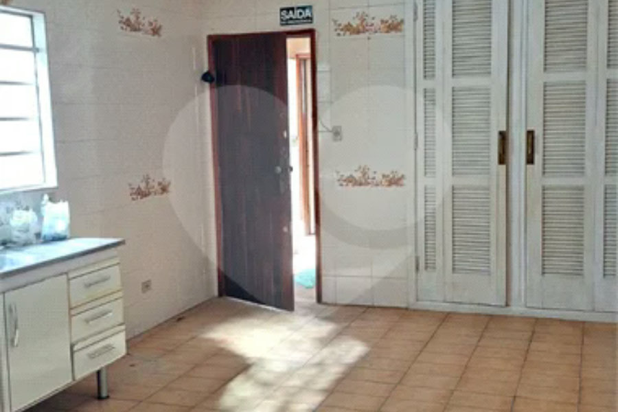 Casa à venda com 5 quartos em Chora Menino, São Paulo, SP