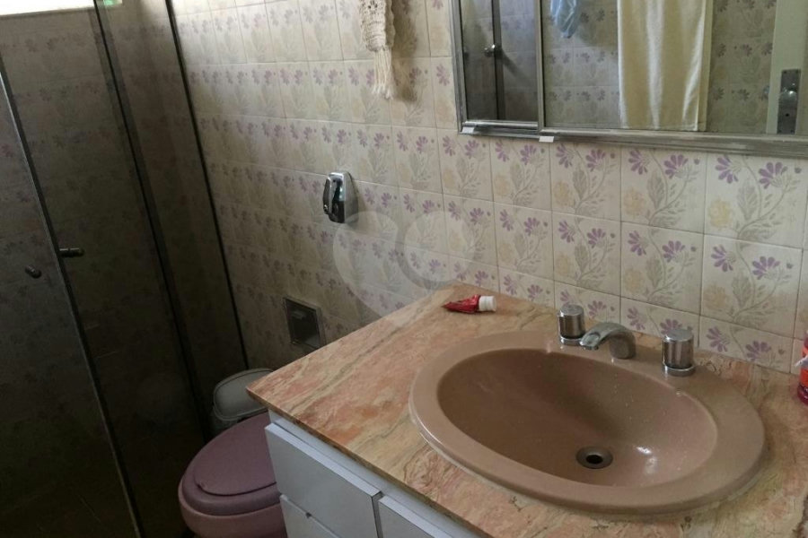 Casa à venda com 3 quartos, sendo 1 suíte, em Santana, São Paulo, SP
