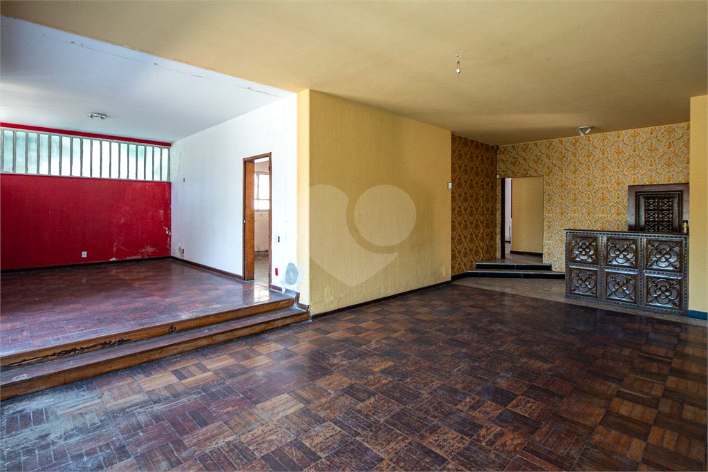 Casa Térrea à venda com 4 quartos, sendo 1 suíte,  em Brooklin Velho, São Paulo, SP