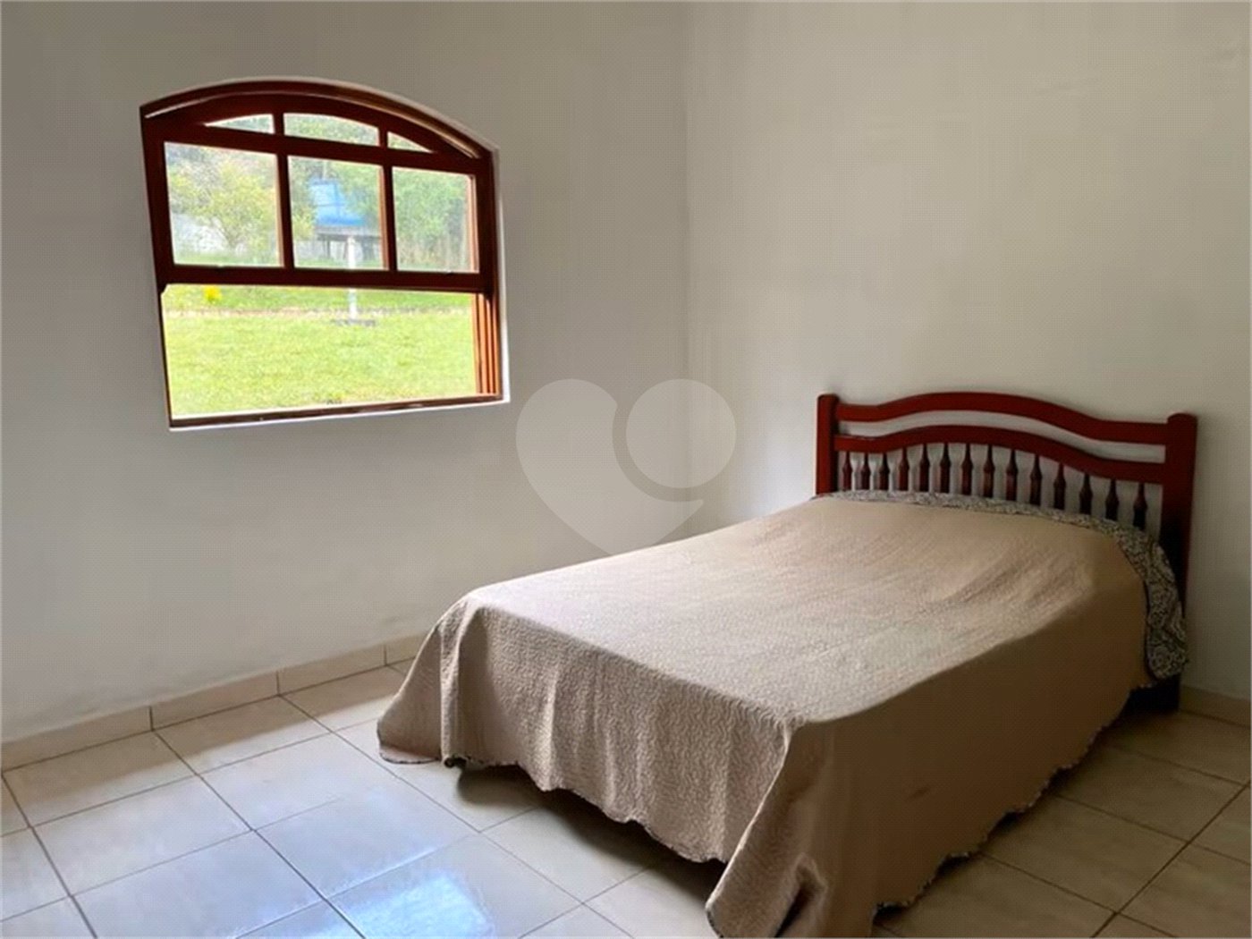 Sítio à venda com 6 quartos, sendo 1 suíte, no Centro (são João Novo), São Roque, SP