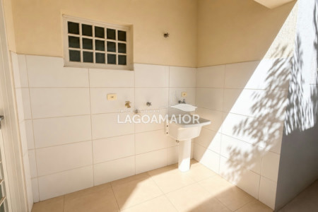 Casa à venda com 3 quartos, sendo 1 suíte, em Jardim Alvorada, Três Lagoas - MS