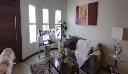 Casa à venda com 4 quartos, sendo 2 suítes, no condomínio Residencial Villa dos Inglezes, Sorocaba - SP