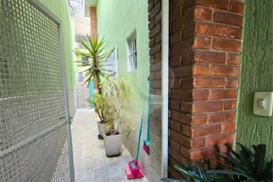 Sobrado à venda com 3 quartos em Vila Nova Cachoeirinha, São Paulo, SP
