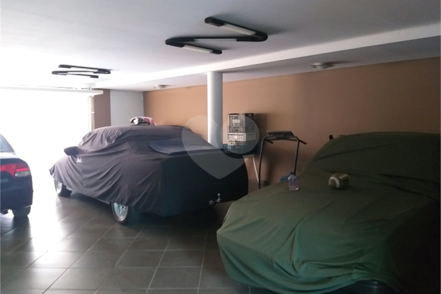 Casa à venda com 4 suítes em Jardim Floresta, São Paulo, SP