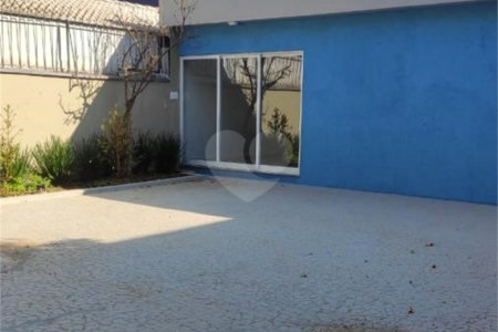 Sobrado à venda ou para alugar com 7 quartos, sendo 3 suítes, em Vila Mariana, São Paulo, SP