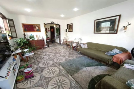 Casa à venda com 5 quartos, sendo 1 suíte, em Andaraí, Rio de Janeiro, RJ