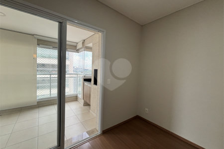 Apartamento para alugar com 3 quartos, sendo 1 suíte, em Barra Funda, São Paulo, SP