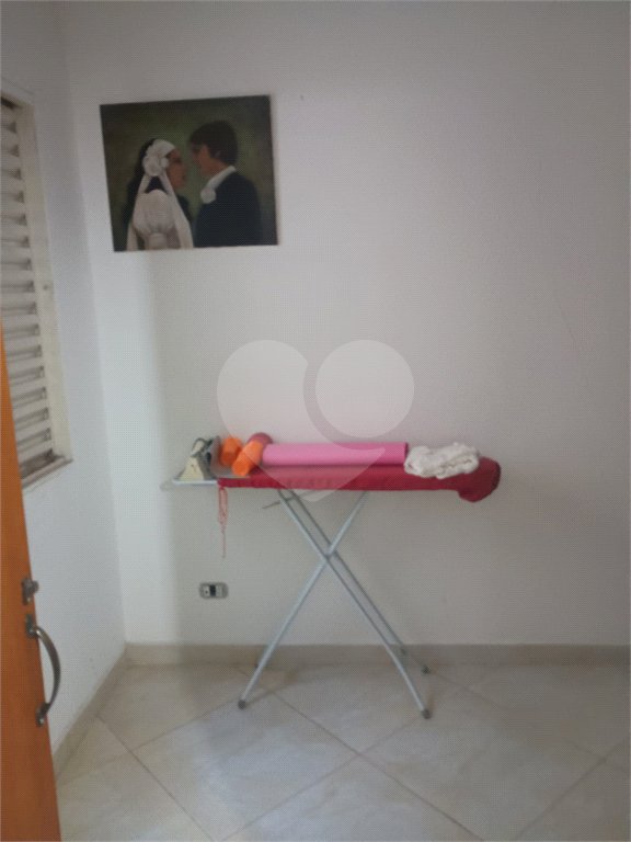 Casa à venda com 4 quartos, sendo 1 suíte, em Vila Cordeiro, São Paulo, SP