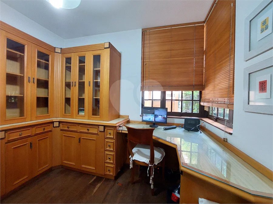 Elegância e conforto na melhor localização da City América!