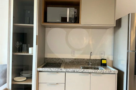 Studio HIS2 mobiliado 38m² na Liberdade, lazer completo, pronto para morar.