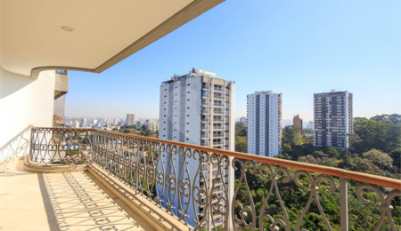 Duplex à venda ou para alugar com 5 suítes em Alto da Boa Vista, São Paulo, SP
