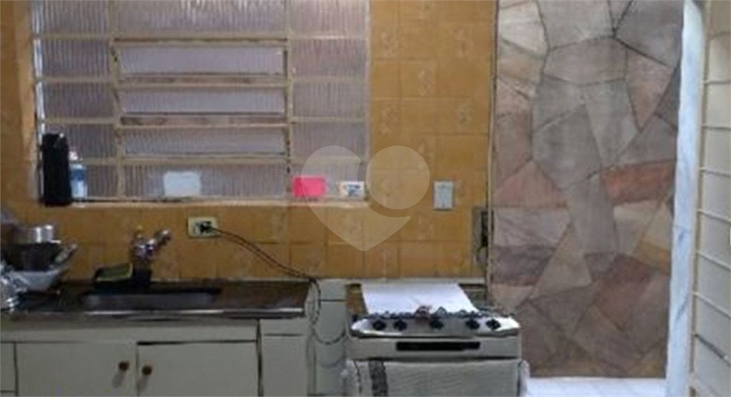 Sobrado à venda com 5 quartos em Jaguara, São Paulo, SP