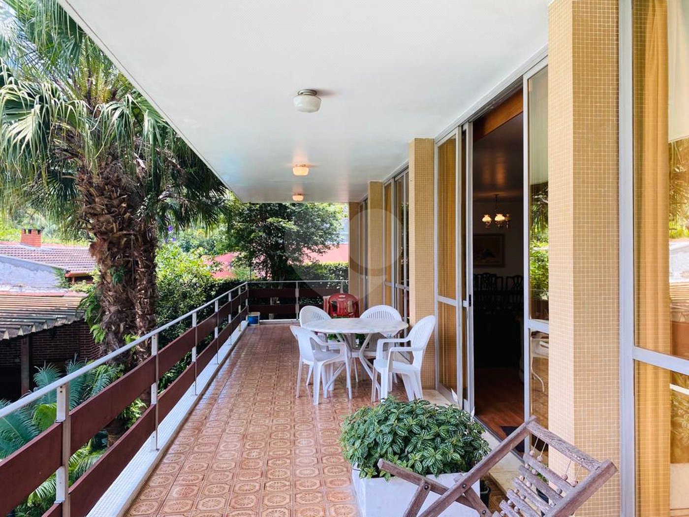 Casa à venda com 4 quartos, sendo 2 suítes, em Interlagos, São Paulo, SP