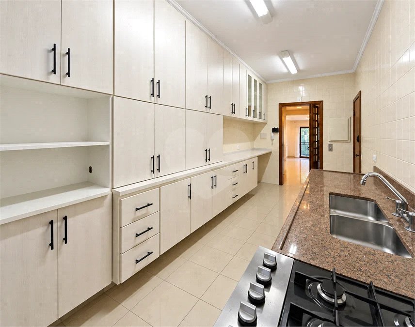 Apartamento à venda ou para alugar com 3 quartos, sendo 1 suíte, no Centro, São Bernardo do Campo, SP