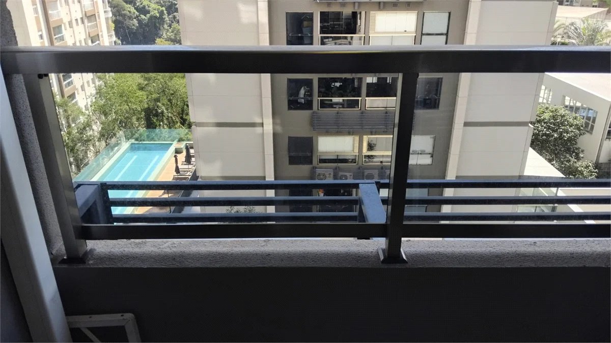 Apartamento à venda ou para alugar com 2 quartos em Jardim Fonte do Morumbi, São Paulo, SP