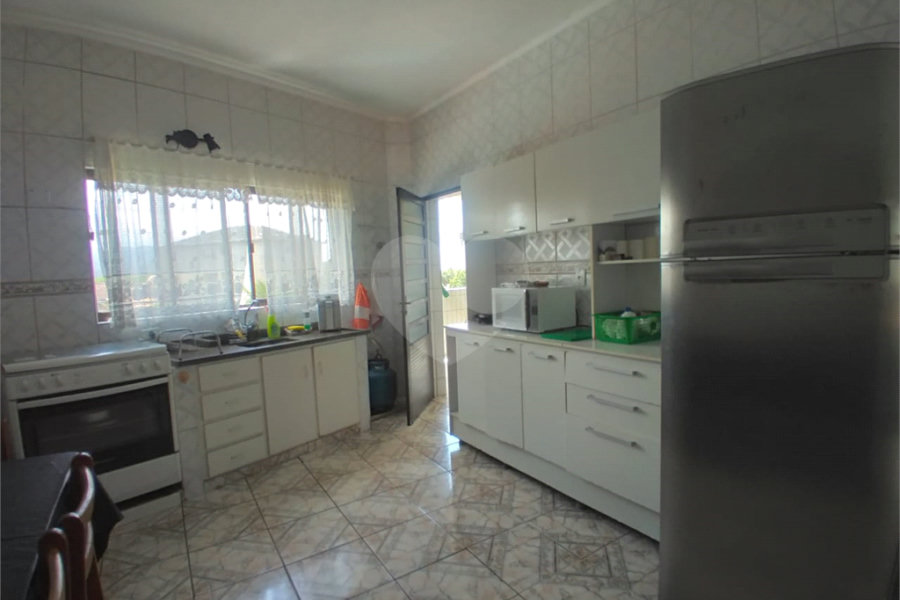 Apartamento à venda com 2 quartos, sendo 1 suíte, em Jardim Praia Grande, Mongaguá, SP