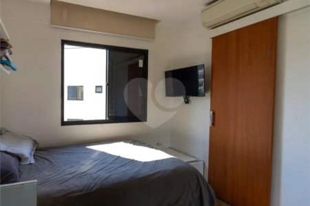 Apartamento à venda com 4 quartos, sendo 2 suítes, em Cidade São Francisco, São Paulo, SP