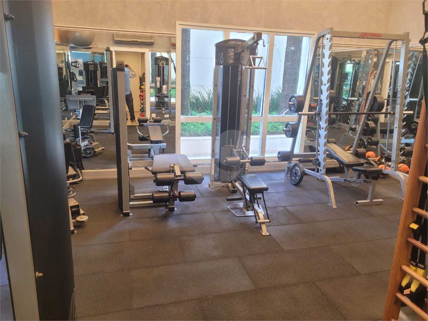 Apartamento à venda com 3 quartos, sendo 2 suítes, em Vila Uberabinha, São Paulo, SP