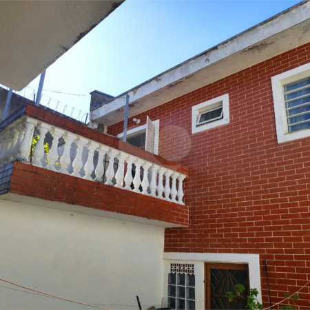 Casa à venda com 3 quartos, sendo 1 suíte, em Vila Nivi, São Paulo, SP
