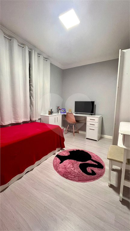 Casa à venda com 2 quartos no condomínio Rubi, Jacareí - SP