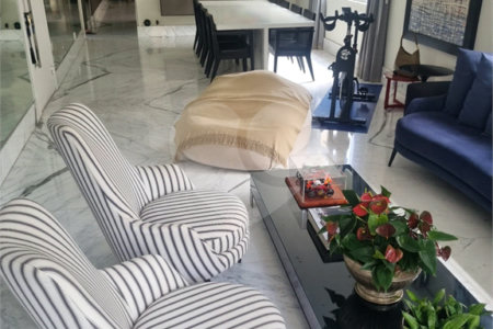 Apartamento à venda com 2 suítes em Cerqueira César, São Paulo, SP