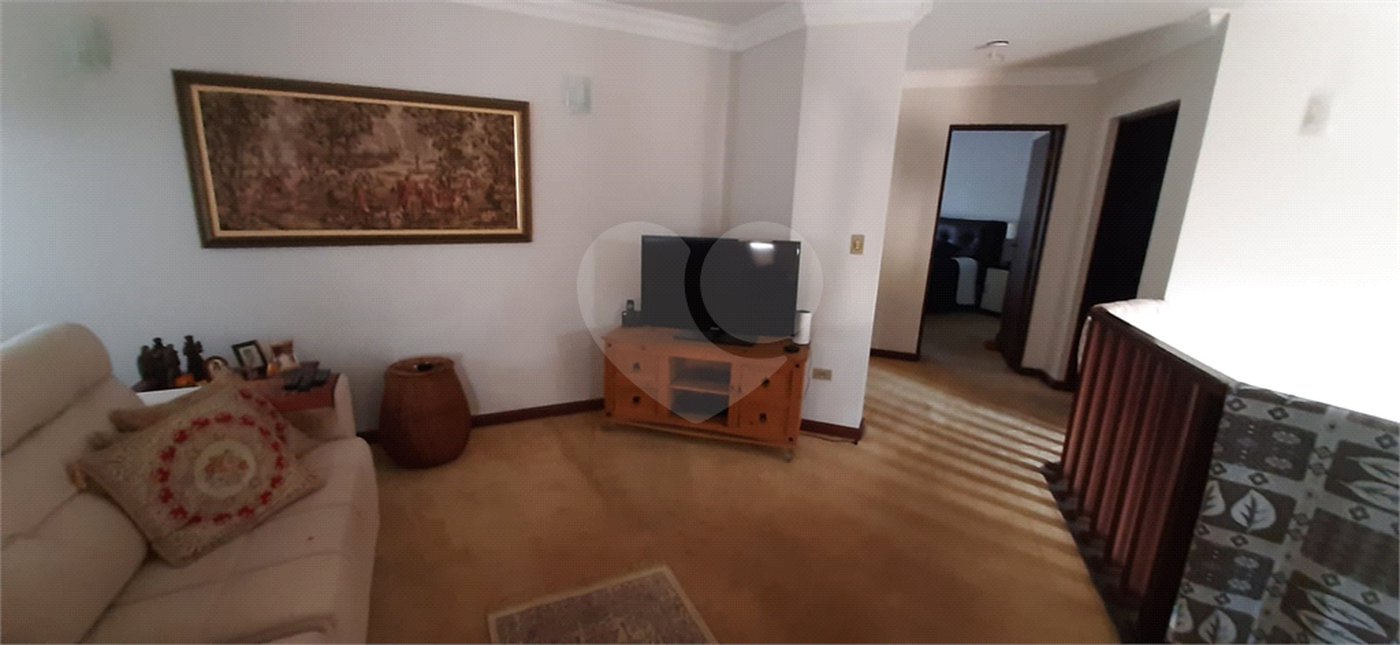 Casa à venda com 3 quartos, sendo 1 suíte, no condomínio Sausalito, Mairiporã - SP