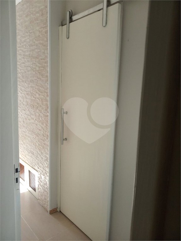 Sobrado à venda com 3 quartos, sendo 1 suíte,  em Tremembé, São Paulo, SP