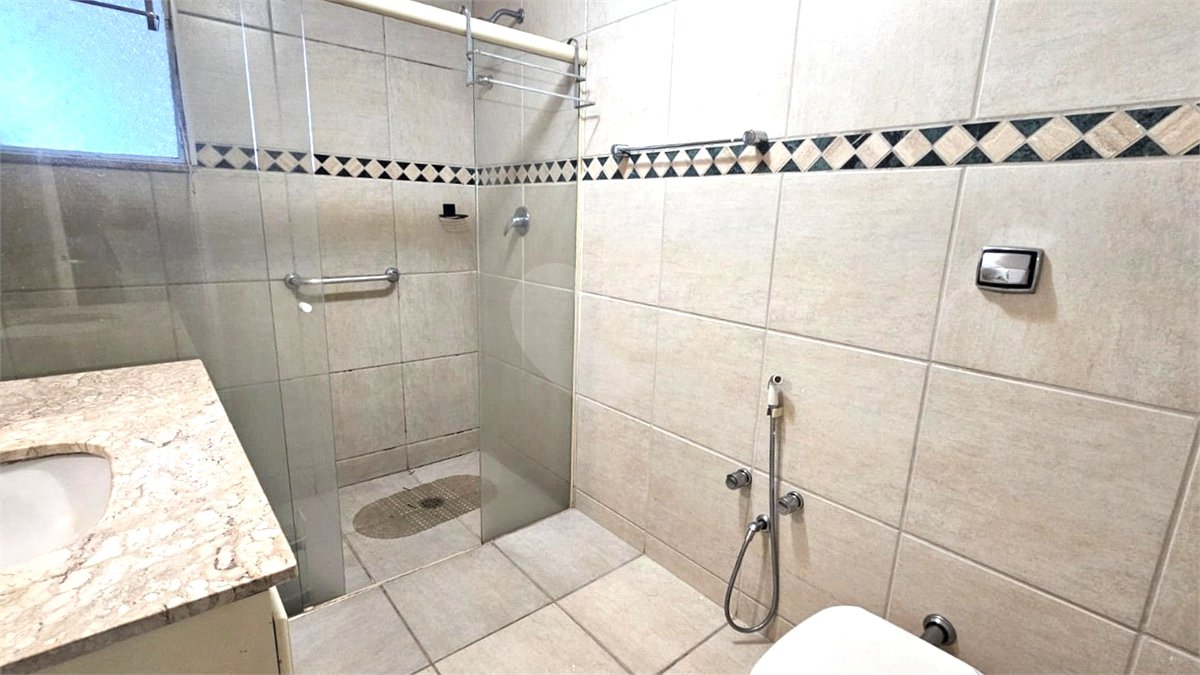 Apartamento para alugar com 3 quartos, sendo 1 suíte, em Granja Julieta, São Paulo, SP
