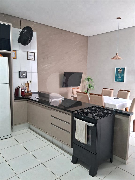 Casa à venda com 3 quartos, sendo 1 suíte, em Núcleo Residencial Professor Carlos Aldrovandi, Indaiatuba, SP