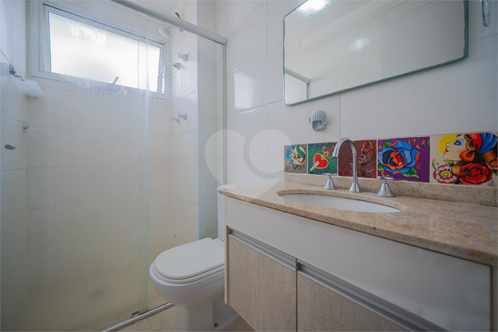 Casa à venda com 3 quartos, sendo 1 suíte,  no condomínio Queluz Vita - Casas, Cotia - SP