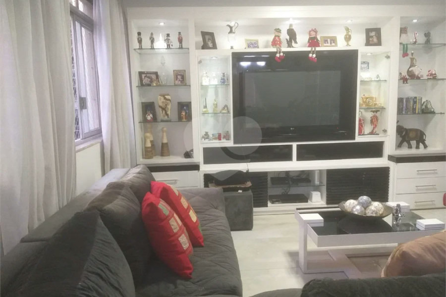 Apartamento à venda com 3 quartos, sendo 1 suíte, em Paraíso, São Paulo, SP