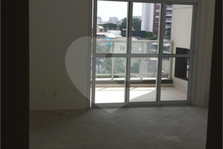 Apartamento à venda com 2 suítes em Vila Madalena, São Paulo, SP