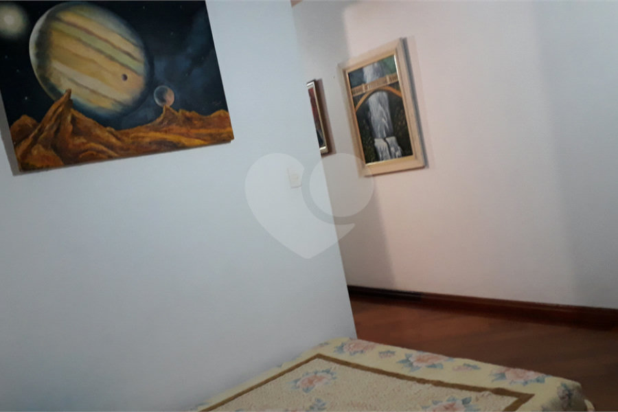 Casa à venda com 3 quartos, sendo 1 suíte, no condomínio Barbará Ii, São Paulo - SP