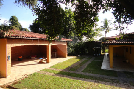Chácara à venda com 4 suítes em Monte Alegre, Vinhedo, SP