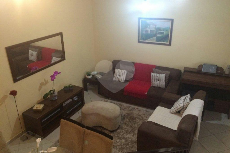 Sobrado à venda com 3 quartos em Limão, São Paulo, SP