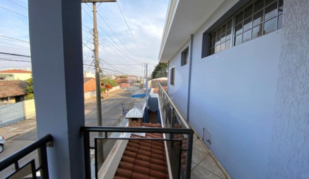 Sobrado à venda com 4 suítes em Parque Industrial, São Carlos, SP