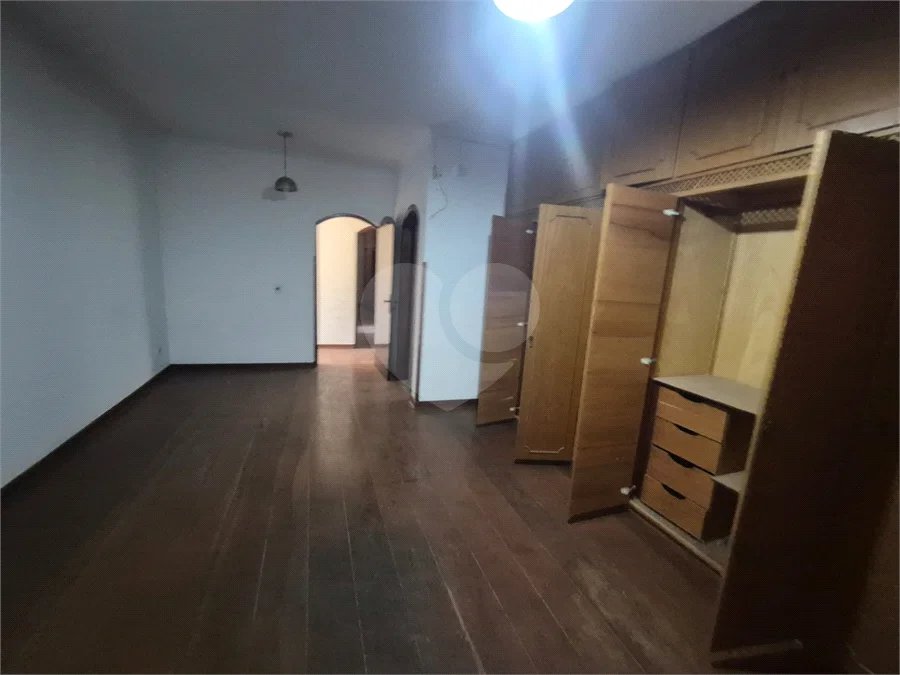 Sobrado à venda ou para alugar com 3 suítes em SERRA DA CANTAREIRA, Mairiporã, SP
