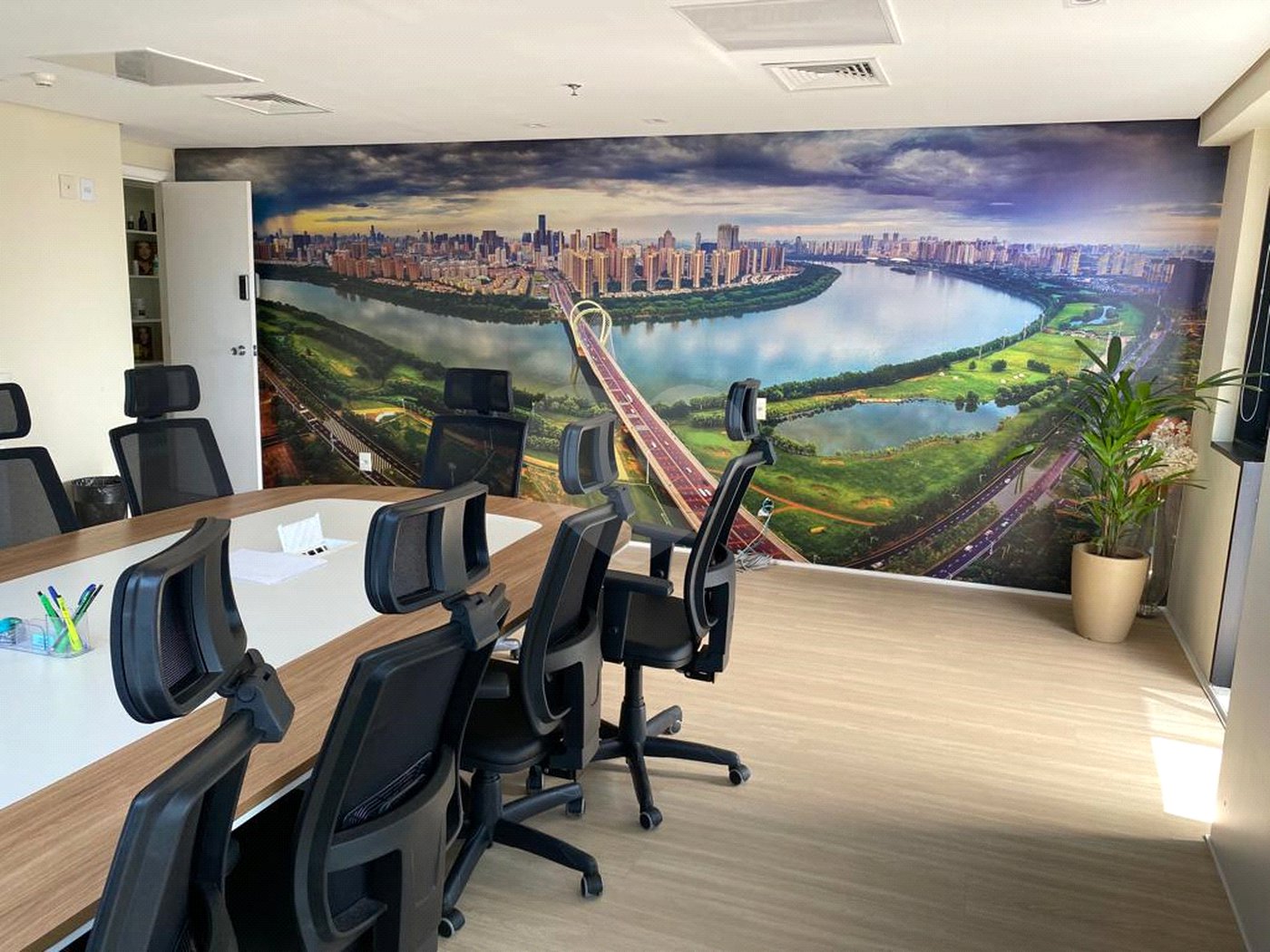 Sala à venda em Alphaville Centro Industrial e Empresarial/alphaville., Barueri, SP