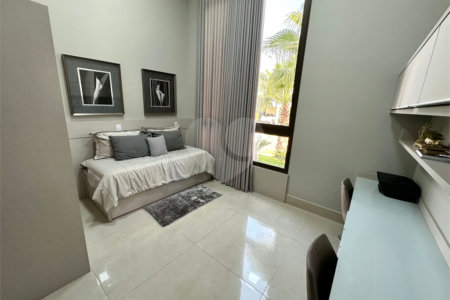 Casa à venda com 3 suítes no condomínio Florais do Valle, Cuiabá - MT