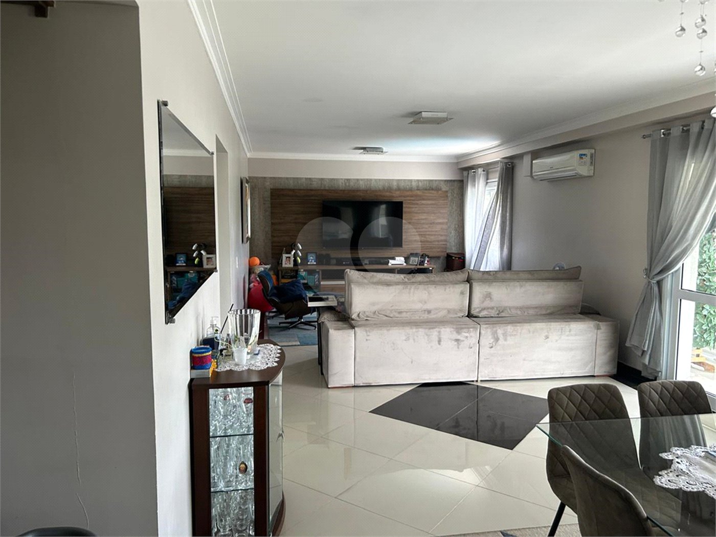 Apartamento à venda com 3 suítes em Jardim Marajoara, São Paulo, SP