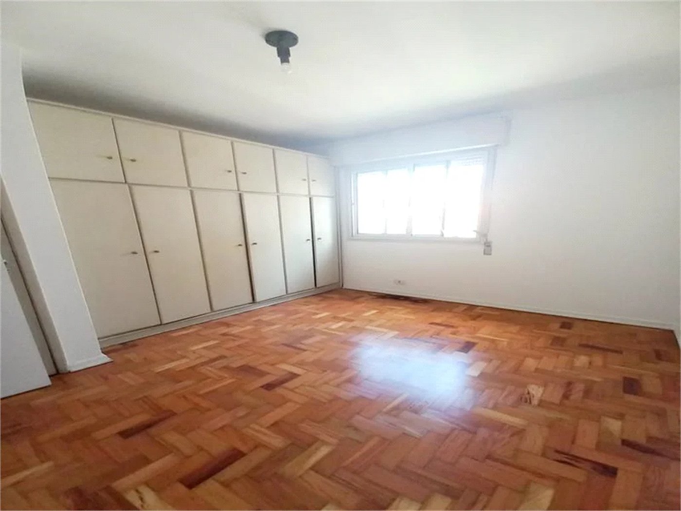 Apartamento à venda ou para alugar com 1 quarto em Pinheiros, São Paulo, SP